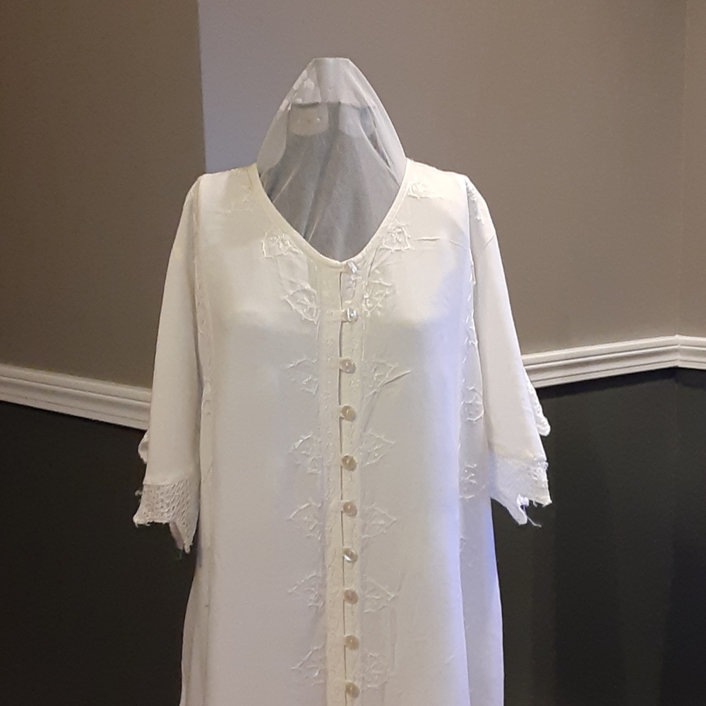 My choice 3X embroidered handkerchief hem dress
